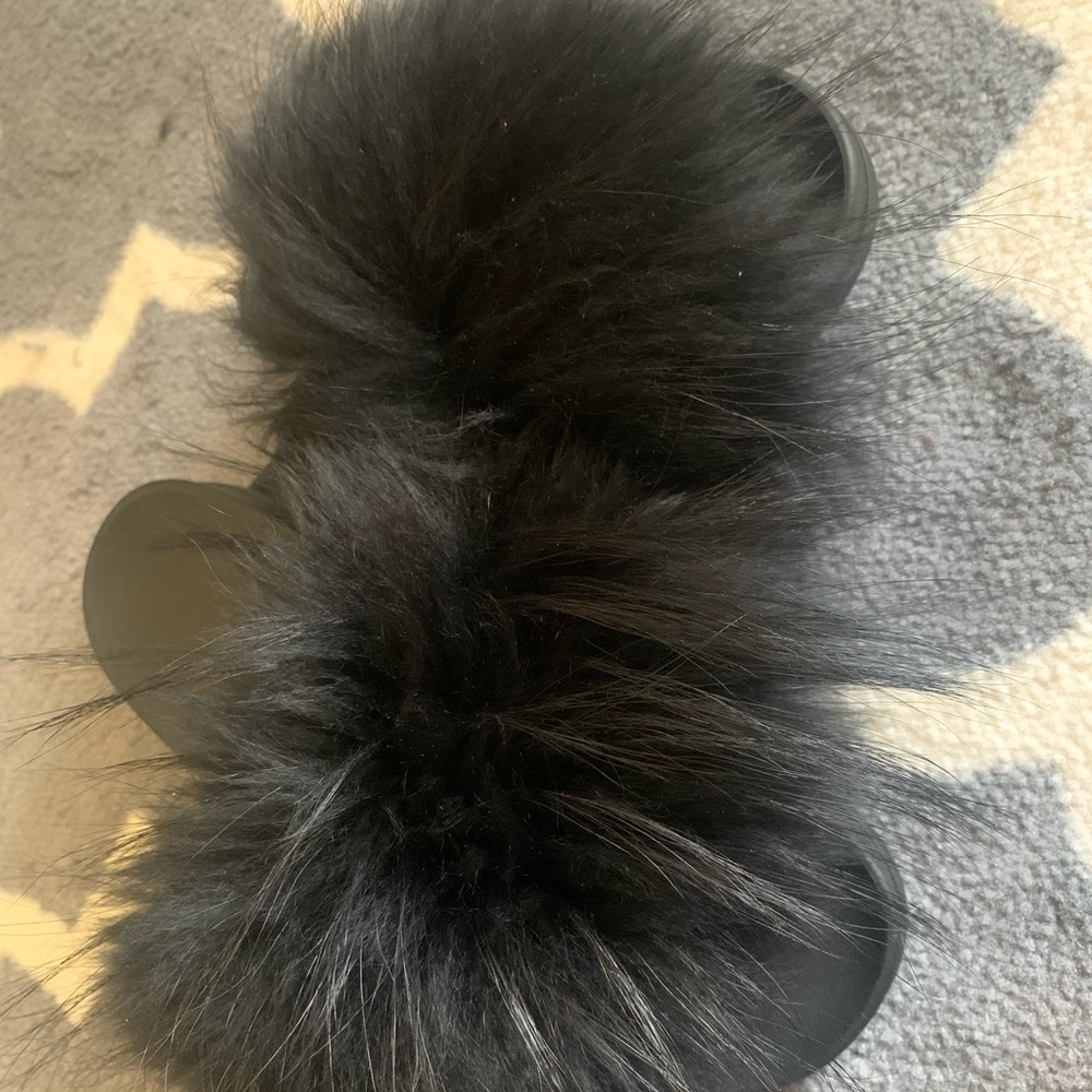 Black Raccoon fur slides